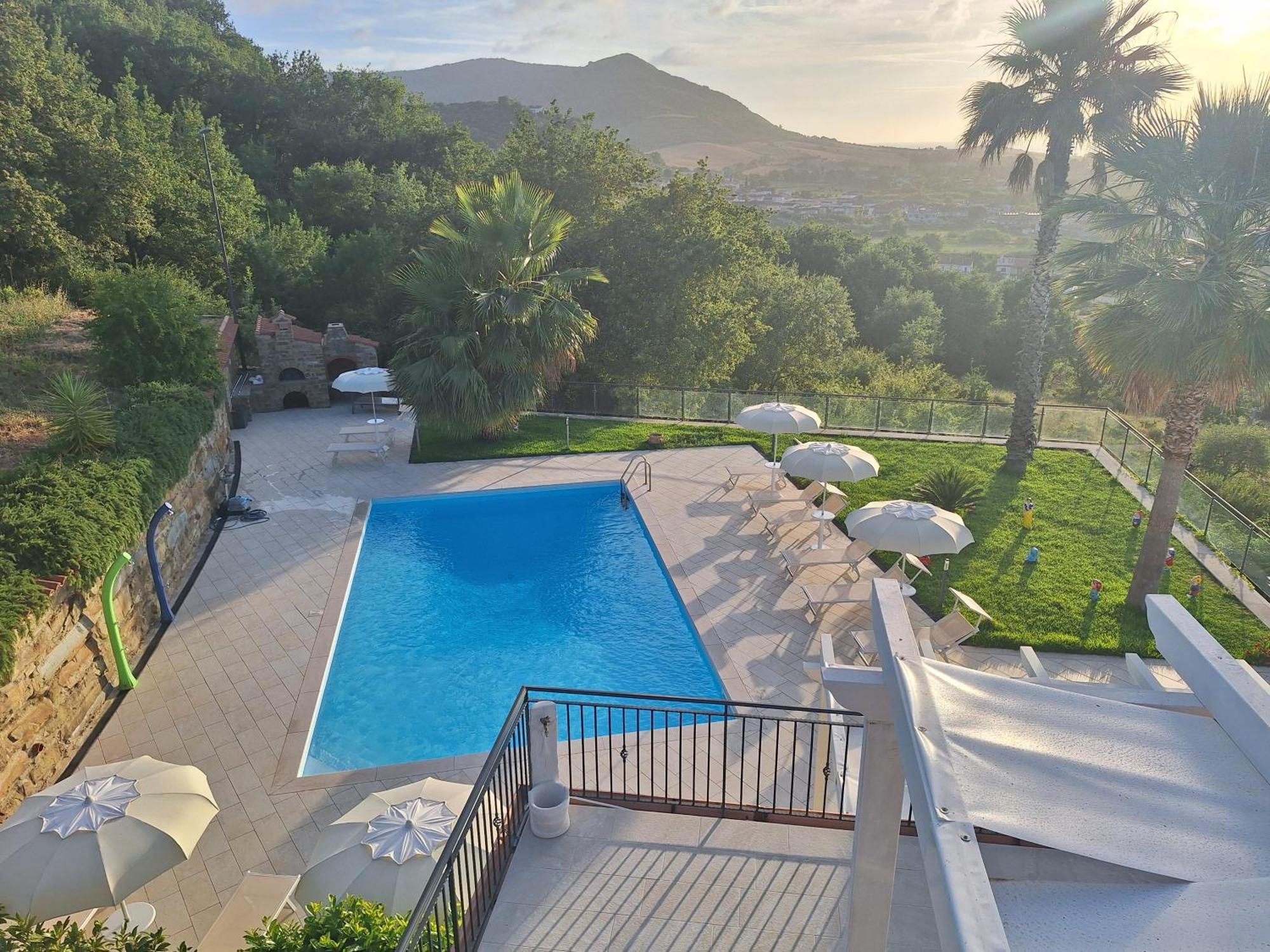 Country House Marj & Jo Resort Agropoli Buitenkant foto